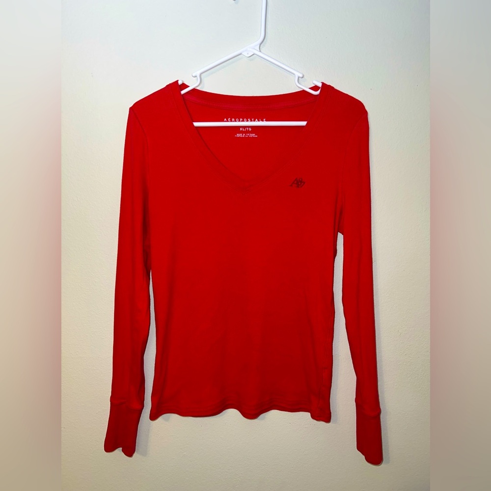 Aeropostale Red Long Sleeve V-Neck Top! Size XL.
